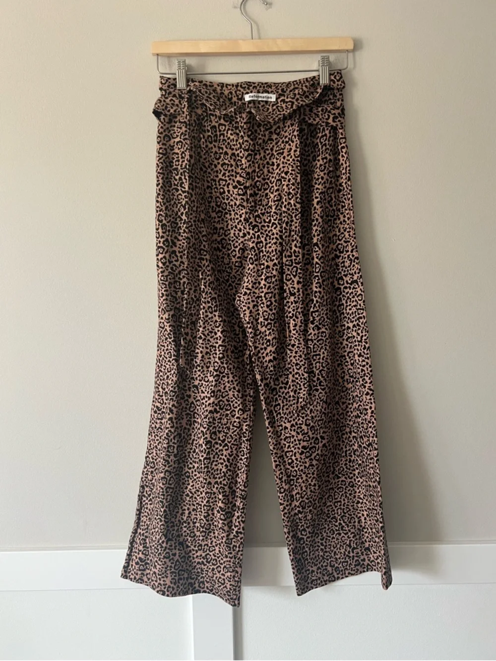 Reformation Jackie Leopard Linen Pants Size 0 High Rise Wide Leg Cropped Print